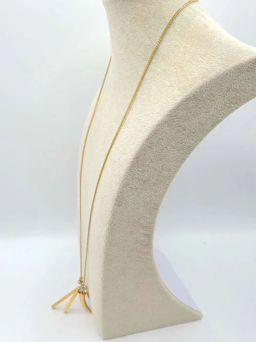 J Crew Gold Tone Charm Necklace Like New - Picture 6 of 11